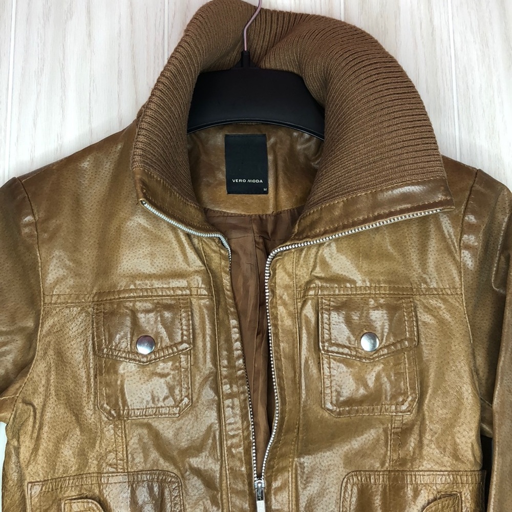 Vero Moda Kassy Short Leather Jacket Size M - Picture 8 of 8